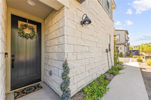 329 Moonflower Road, Rancho Mission Viejo, CA 92694