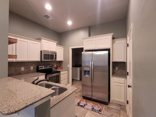 2707 Sharpish Way Way, Norman, OK 73069