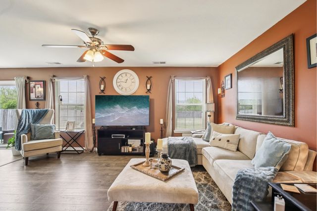 1268 Scarcroft Ln, Nashville, TN 37221