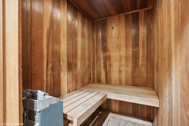 360 E RANDOLPH Street 1208, Chicago, IL 60601