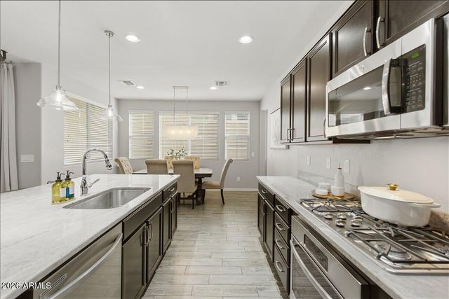 2245 S WALLRADE Lane, Gilbert, AZ 85295