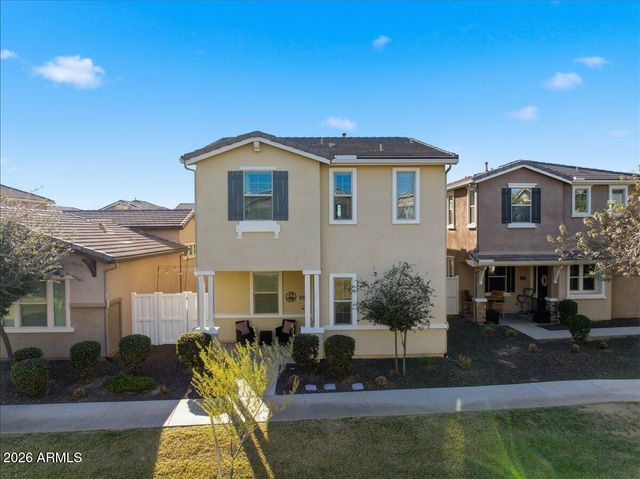 2245 S WALLRADE Lane, Gilbert, AZ 85295