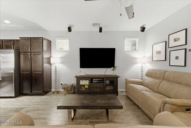 2245 S WALLRADE Lane, Gilbert, AZ 85295