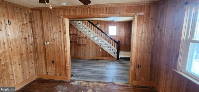 321 CHESTNUT, Mount Holly Springs, PA 17065