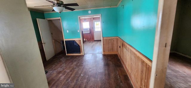 321 CHESTNUT, Mount Holly Springs, PA 17065