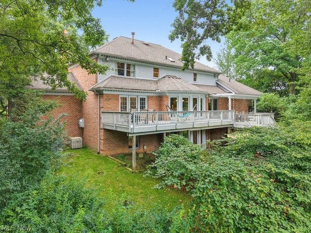 1600 Muirfield Avenue NW, Canton, OH 44708