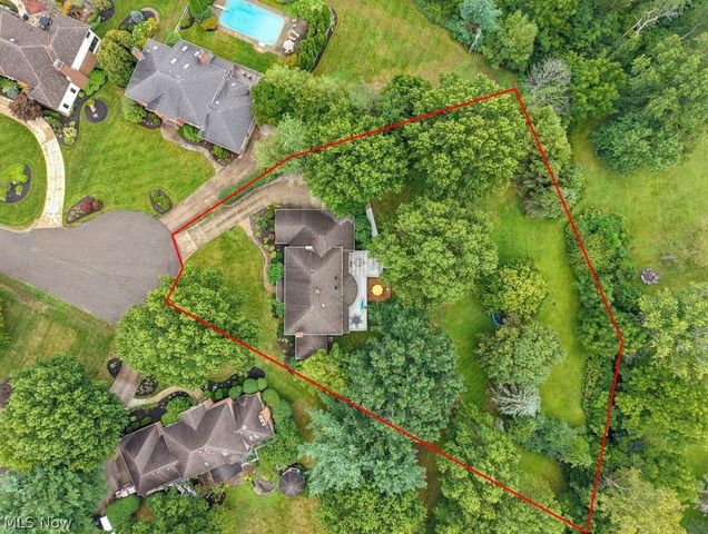 1600 Muirfield Avenue NW, Canton, OH 44708