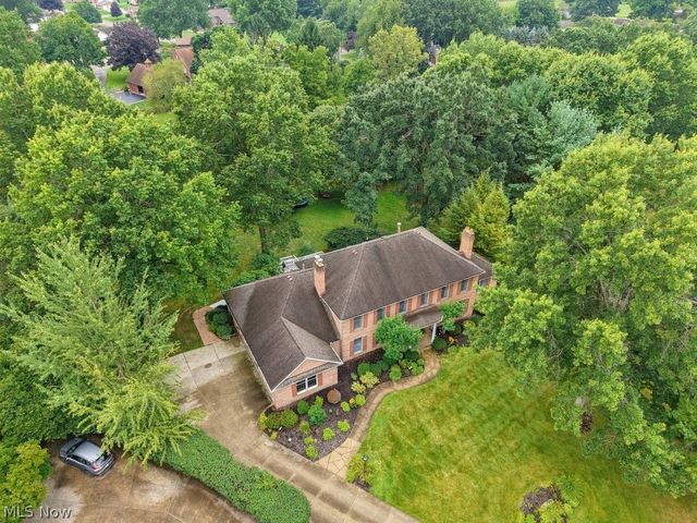 1600 Muirfield Avenue NW, Canton, OH 44708
