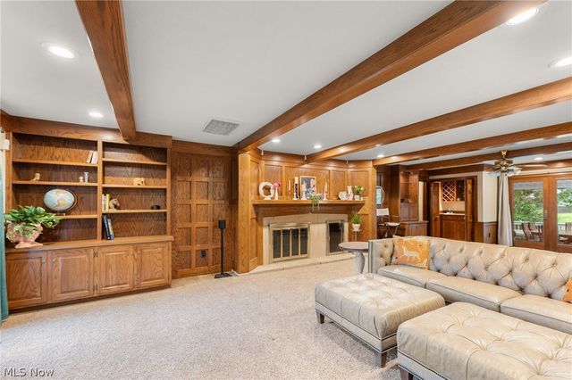 1600 Muirfield Avenue NW, Canton, OH 44708
