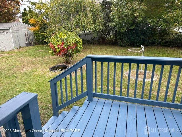 101 Perry St Street, Keyport, NJ 07735