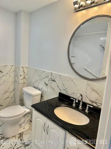 101 Perry St Street, Keyport, NJ 07735
