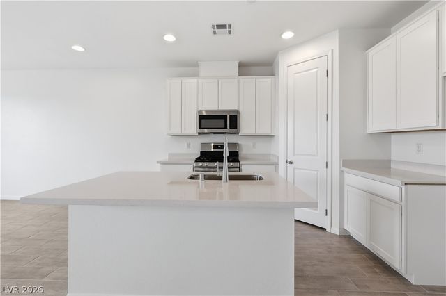 5330 Borra Hills Street, Las Vegas, NV 89148