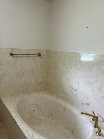 3929 E Business 83, Weslaco, TX 78596