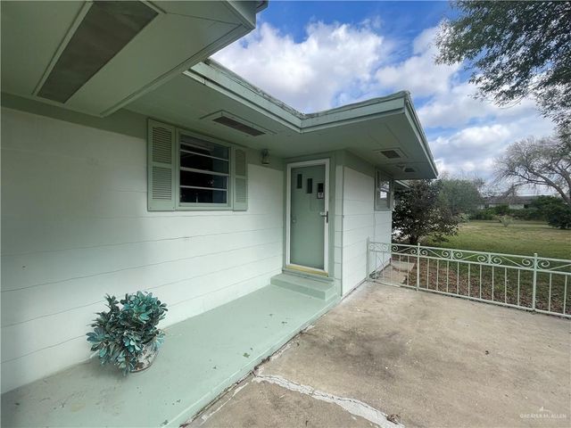 3929 E Business 83, Weslaco, TX 78596