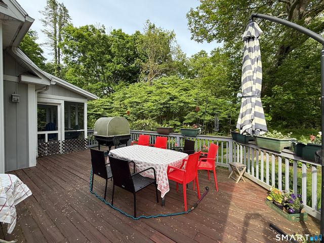 221 Wamphassuc Road, Stonington, CT 06378