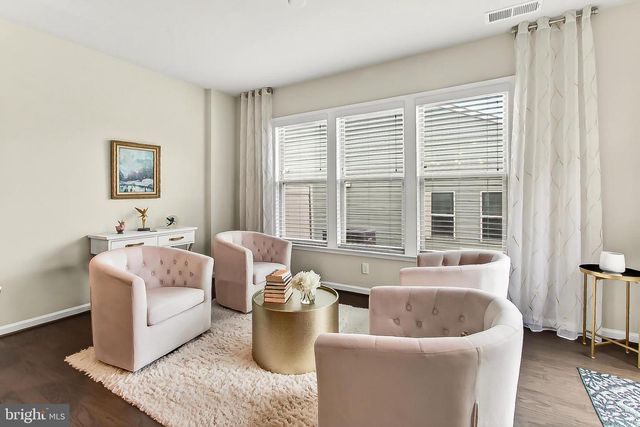 6312 VIRGINIA BLUEBELL LN, Haymarket, VA 20169