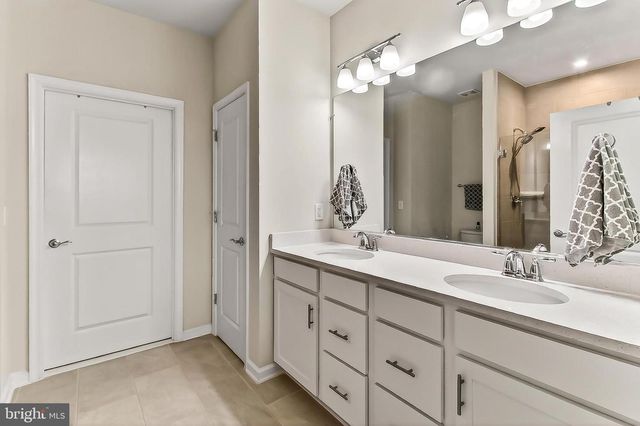 6312 VIRGINIA BLUEBELL LN, Haymarket, VA 20169