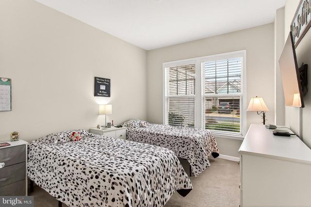 6312 VIRGINIA BLUEBELL LN, Haymarket, VA 20169