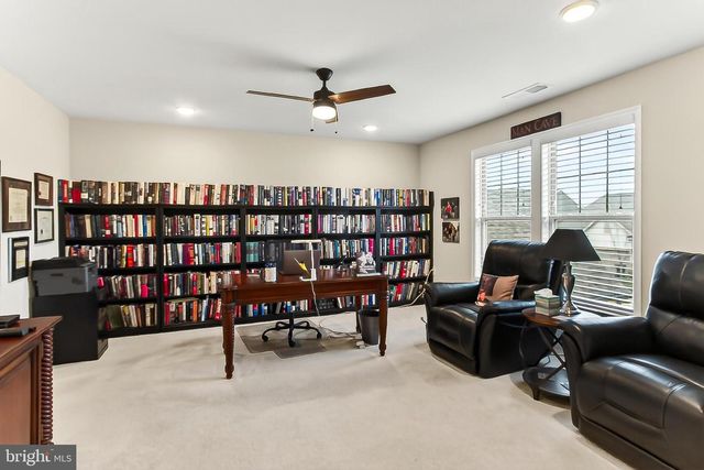 6312 VIRGINIA BLUEBELL LN, Haymarket, VA 20169