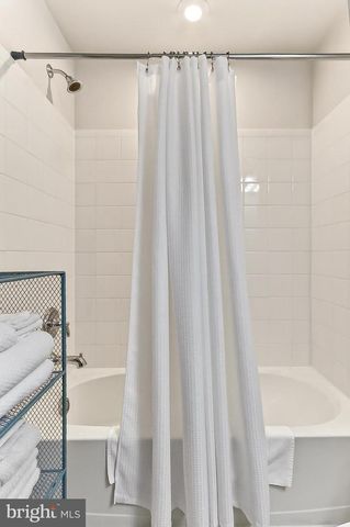 6312 VIRGINIA BLUEBELL LN, Haymarket, VA 20169