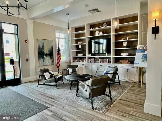 6312 VIRGINIA BLUEBELL LN, Haymarket, VA 20169