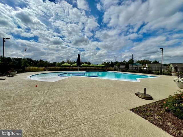 6312 VIRGINIA BLUEBELL LN, Haymarket, VA 20169