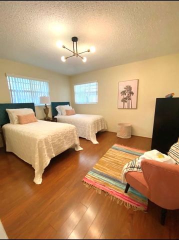 1641 NE 55th Street, Fort Lauderdale, FL 33334