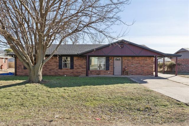 909 W Chickasaw Lane, Stillwater, OK 74075