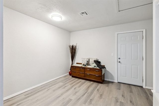 909 W Chickasaw Lane, Stillwater, OK 74075