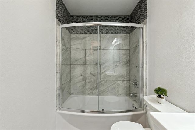 909 W Chickasaw Lane, Stillwater, OK 74075