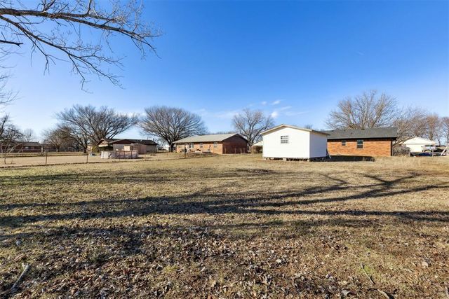 909 W Chickasaw Lane, Stillwater, OK 74075