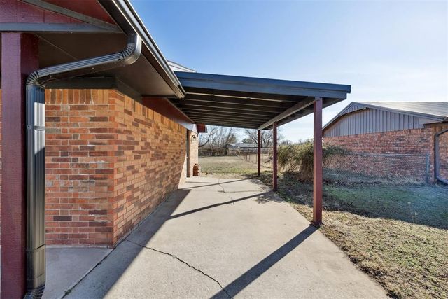 909 W Chickasaw Lane, Stillwater, OK 74075