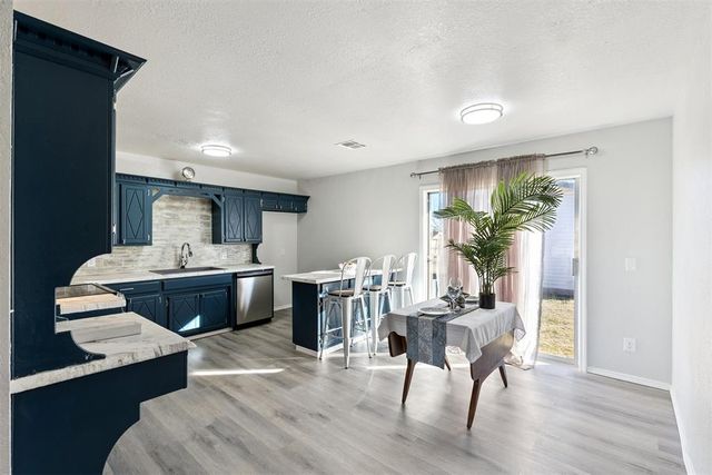 909 W Chickasaw Lane, Stillwater, OK 74075