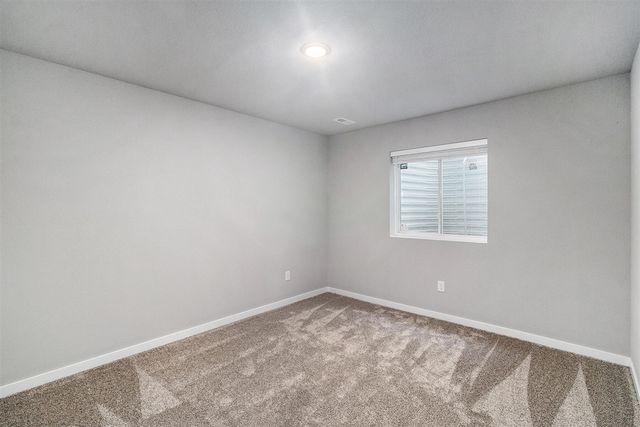 17549 Beechwood Lane, Spring Lake, MI 49456