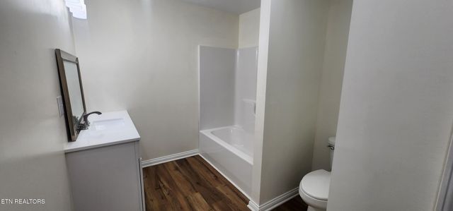 590 Litton Rd, Oneida, TN 37841