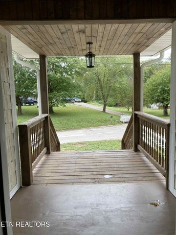 590 Litton Rd, Oneida, TN 37841