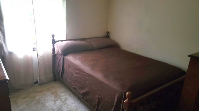 85 Idlewood St, Southbridge, MA 01550