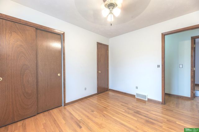 1705 GREGG Road, Bellevue, NE 68005