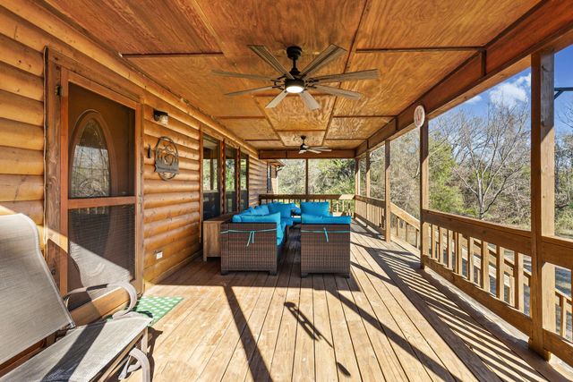 3879 County Road 4220, Commerce, TX 75428