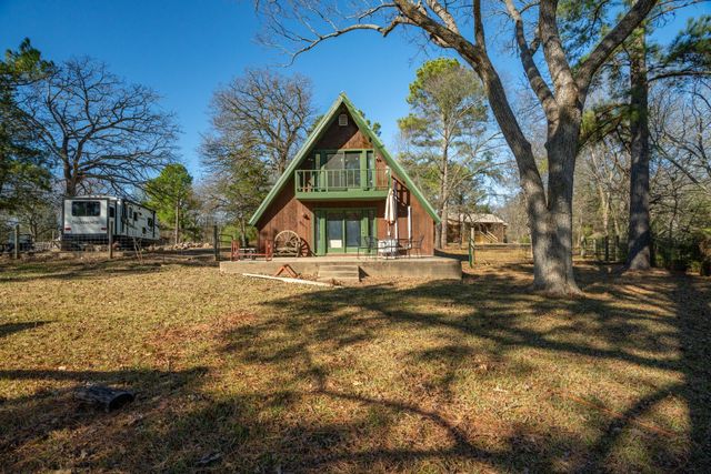 3879 County Road 4220, Commerce, TX 75428