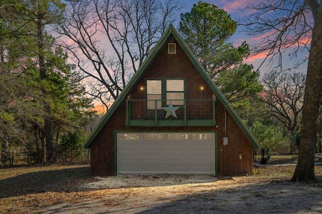 3879 County Road 4220, Commerce, TX 75428