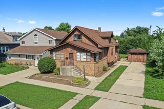 4325 Madison Avenue, Brookfield, IL 60513