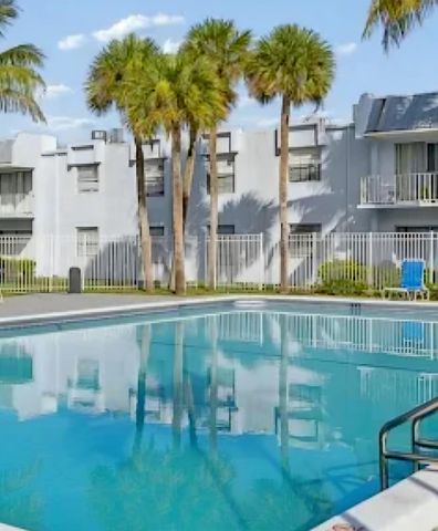 431 EXECUTIVE CENTER Drive 204, West Palm Beach, FL 33401