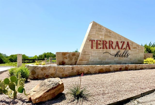 1006 Rana Drive, Cresson, TX 76035