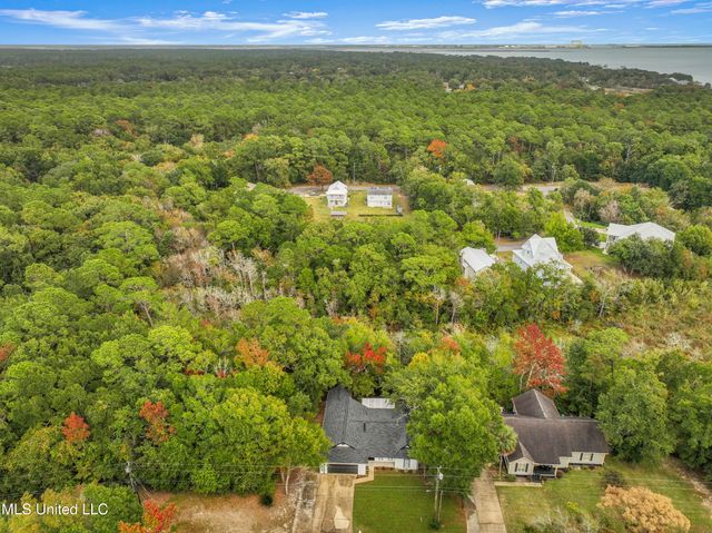 1528 Barracuda Drive, Gautier, MS 39553