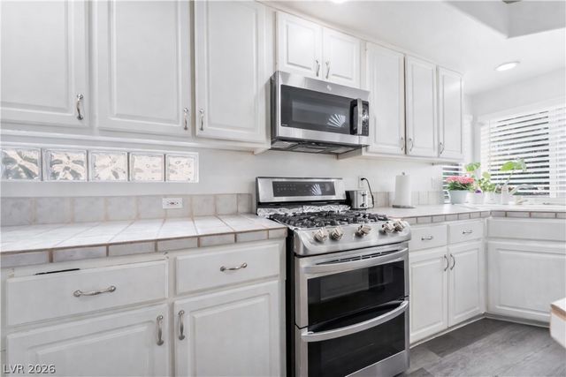 8205 Antler Pines Court, Las Vegas, NV 89149