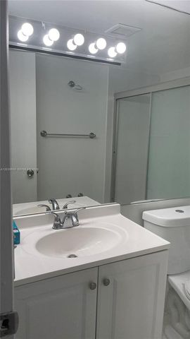 1440 Brickell Bay Dr 508, Miami, FL 33131