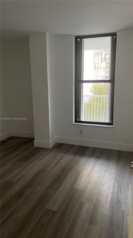 1440 Brickell Bay Dr 508, Miami, FL 33131
