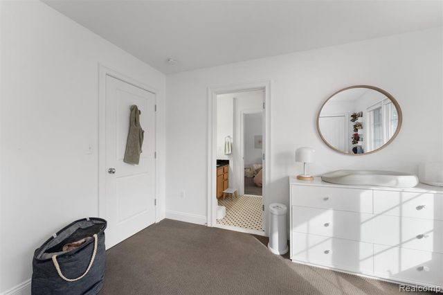 174 Hillboro Drive, Bloomfield Hills, MI 48301