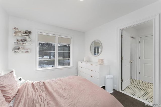 174 Hillboro Drive, Bloomfield Hills, MI 48301